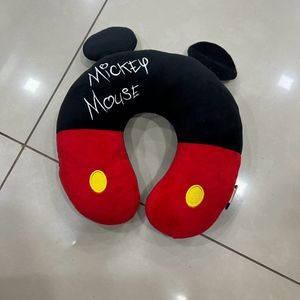 Neck pillow