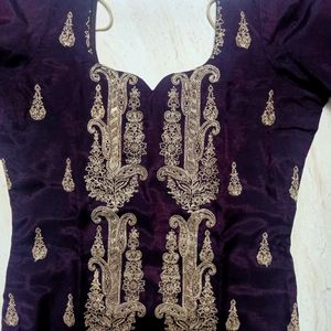 Women's Embroidery Kurta