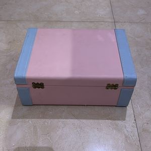 Makeup Storage box