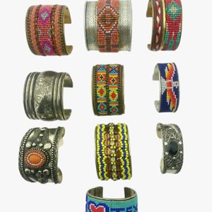 10 Beautiful Hand Cuff