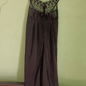 Maxi , Good Condition ,Trending Unique Style.