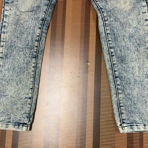 O-37 Size 28 Women Denim Jeans