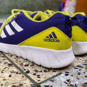 ADIDAS TENNIS SHOES