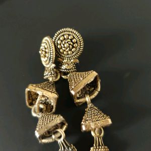 4 Beautiful And Stylish Earings