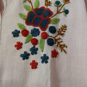 💗Classy Embroidered Cotton Kurti