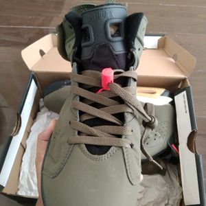 Nike Air Jordan Retro 6 Travis Scott Olive UK8.5