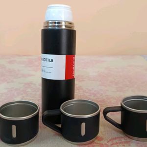 500 ml Vaccum bottle with 3 mini cups