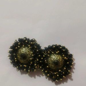 Black Pearl Studs