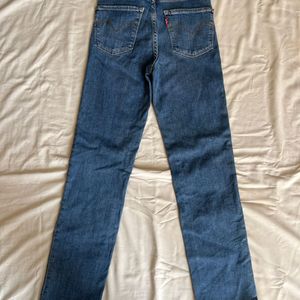 Levi's BLUE JEANS