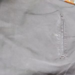 MEN'S GREY TROUSER ( Chilly saucer)