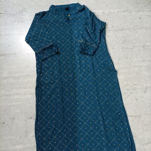 Price Drop?! Pric Drop! For 2 New Beautiful Kurtis