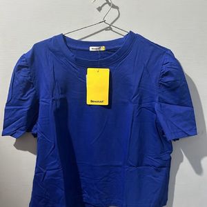 M Size Brand New Bewakoof Croptop Good Quality