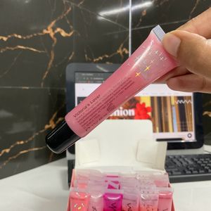 Lip Gloss (Pack Of 1)