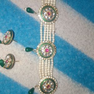 Jewellery Set With Free 2 Bindi Packet