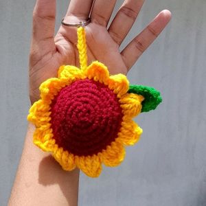 Crochet Sunflower Keychain / Handmade