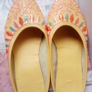 Juti For Women (Yellow)