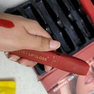 Long Lasting Liquid Lipstick