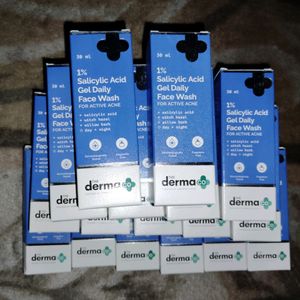 The Derma Co 1% Salicylic Acid Gel Daily Face Wash