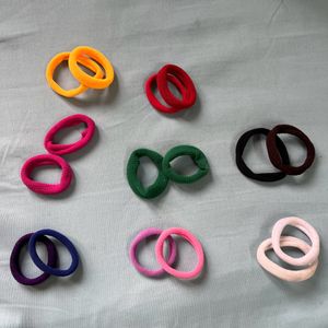 8 Pair Of Rubber band