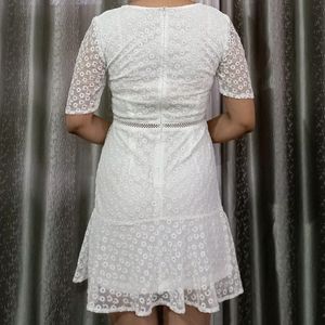 White Lace A-line Dress. (Brand New)