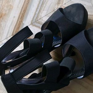 Black Heel Sandle