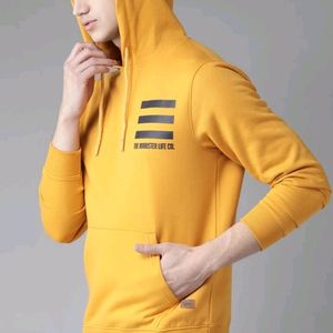 Men Full Sleeve Solid Hooded Sweatshirt