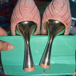 Ket Importa Pink Pencil Heels