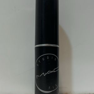 Mac Studio Fix Soft Matte Foundation Stick NC30