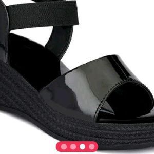 I Am Selling Ladies Sandals