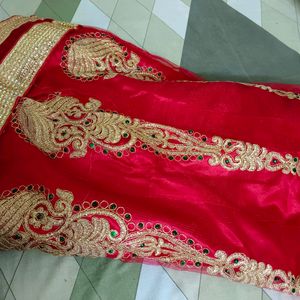 Unstitched Bridal Lehenga+🎁