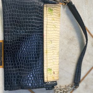 Shaded Sling Bag