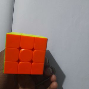 Rubix Cube 3×3×3 Like New Condition