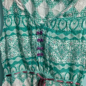 Short Cotton Kurti in Good Condition