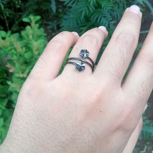 Silver Oxidised Neckpiece And A Ring