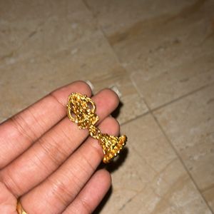 Short Lakshmi Necklace With Earrings