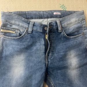 Men’s Blue Jeans In Brand New Condition