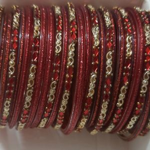 Bangles In Glass Red