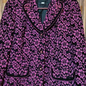 Floral Netted 3 Buttons Blazer