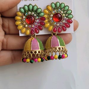 2 Jhumka Set Multicolor