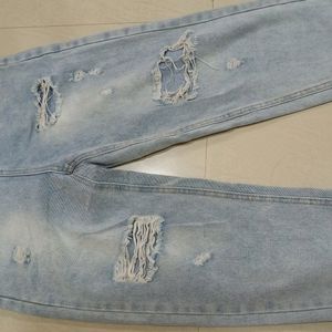 Ripped Urbanic Mom Jeans