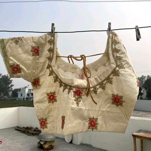 Off-white Lehanga Choli