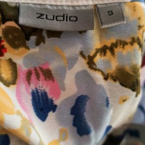 Slightly Used Zudio Foldable Shirt