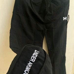 Under Armour Track Pant (Bootcut)