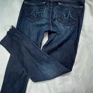 Kneecut Rough Jeans