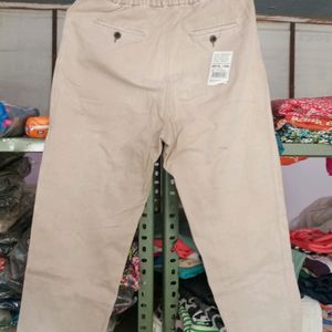 Camel Jeans With Complete Comfort