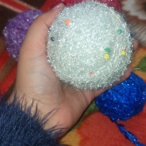 WOOLEN BALLS FOR SEWING OR CRAFT