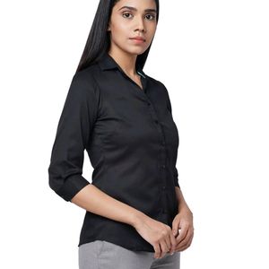 black plain shirt