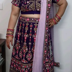 Women's Embroidered Lehenga With Blouse And Dupatt