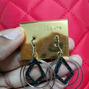 Stainless Steel Earrings With Sparkley Black Shine