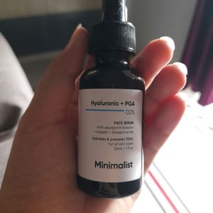 Minimalist 2% Hylauronic Acid Serum